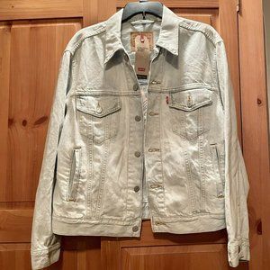LEVI'S Woman’s Embroidered Floral Ex-Boyfriend Trucker Jacket Size XL NWT